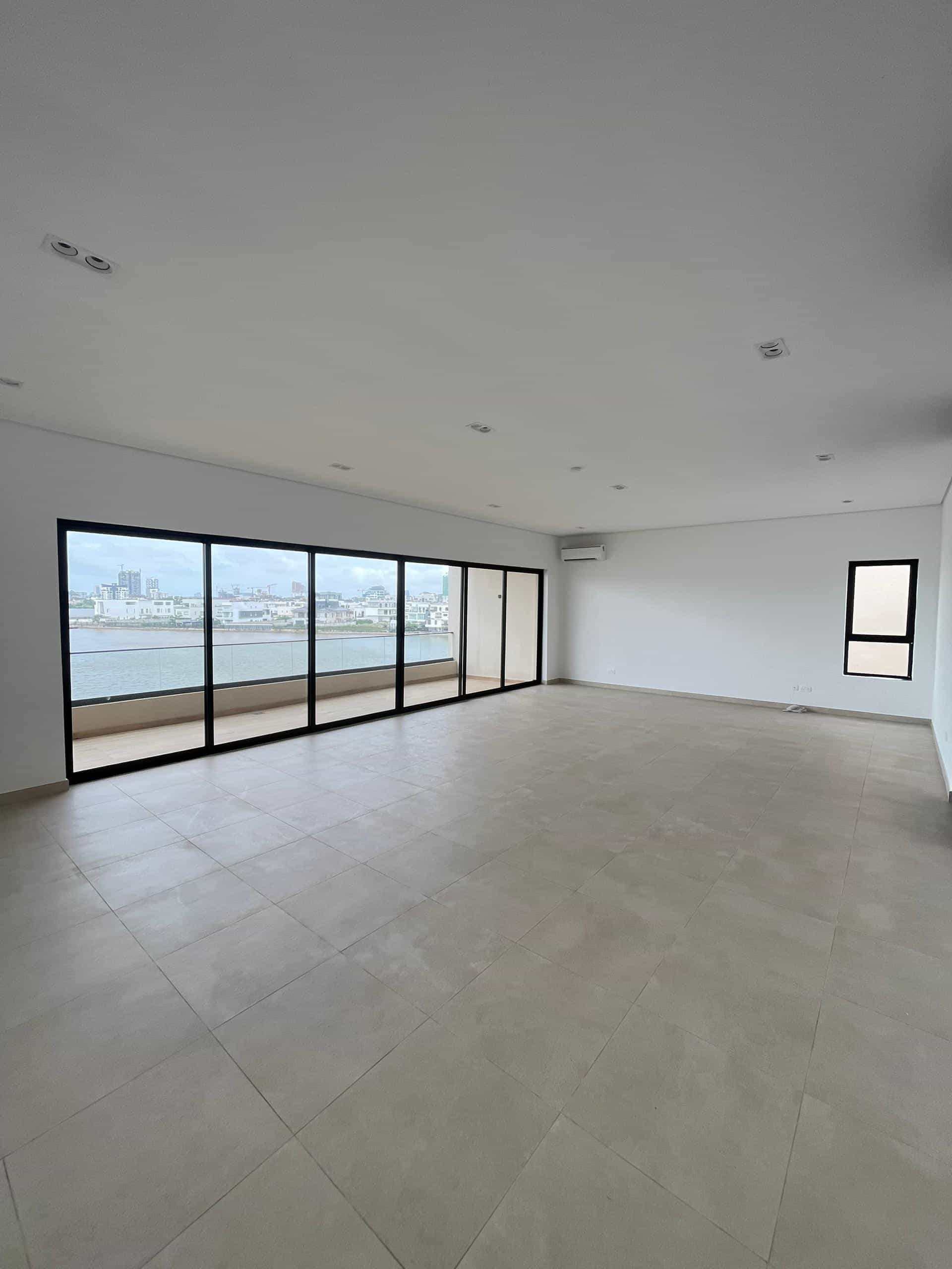 five bedroom fully detached detached duplex (IKOYI5BDD01)
