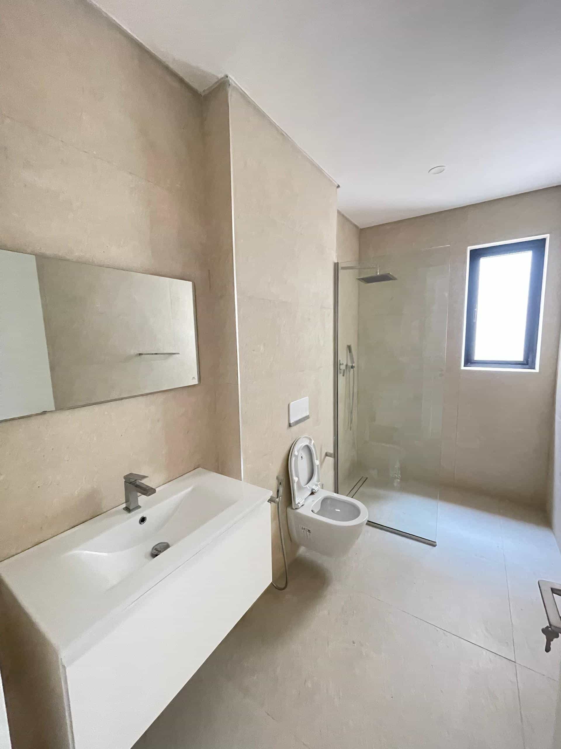 five bedroom fully detached detached duplex (IKOYI5BDD01)