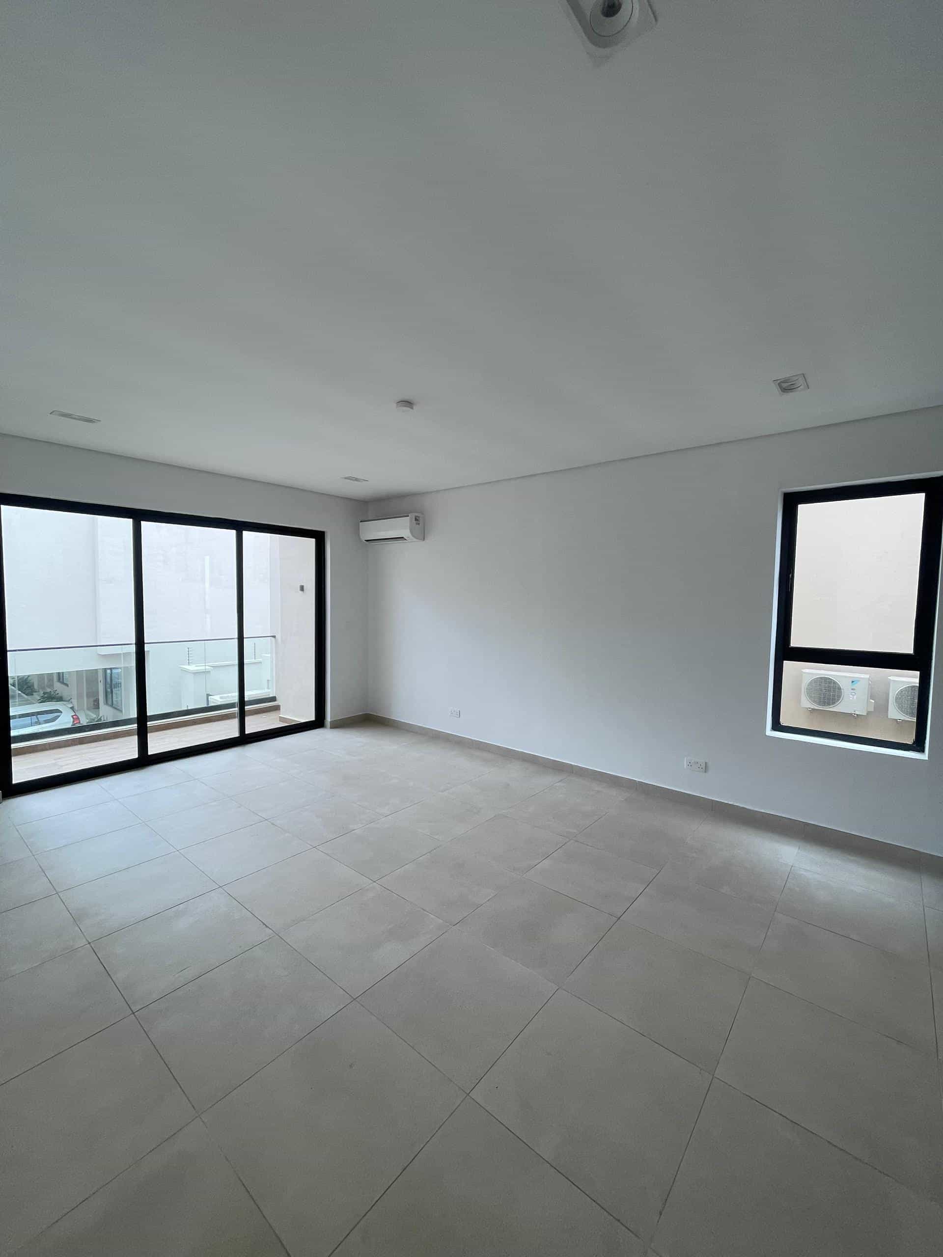 five bedroom fully detached detached duplex (IKOYI5BDD01)