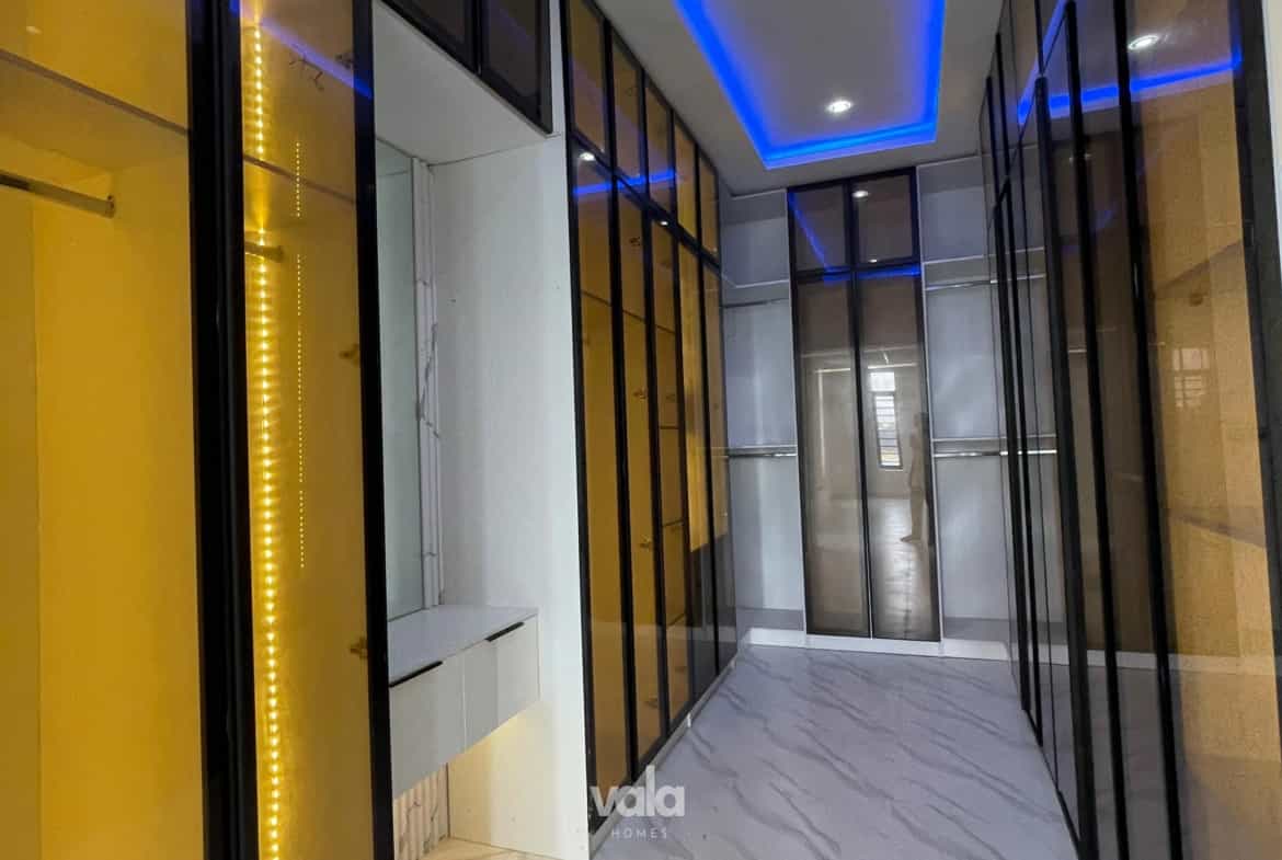 five bedroom fully detached duplex (CHEVRN5BDD21)