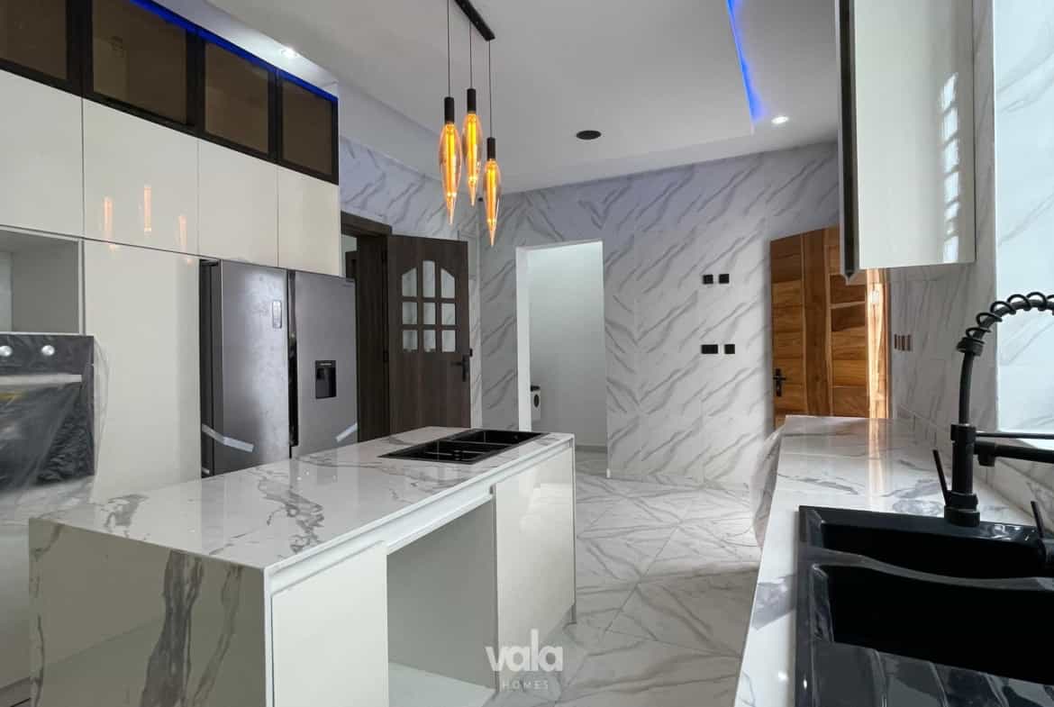 five bedroom fully detached duplex (CHEVRN5BDD21)