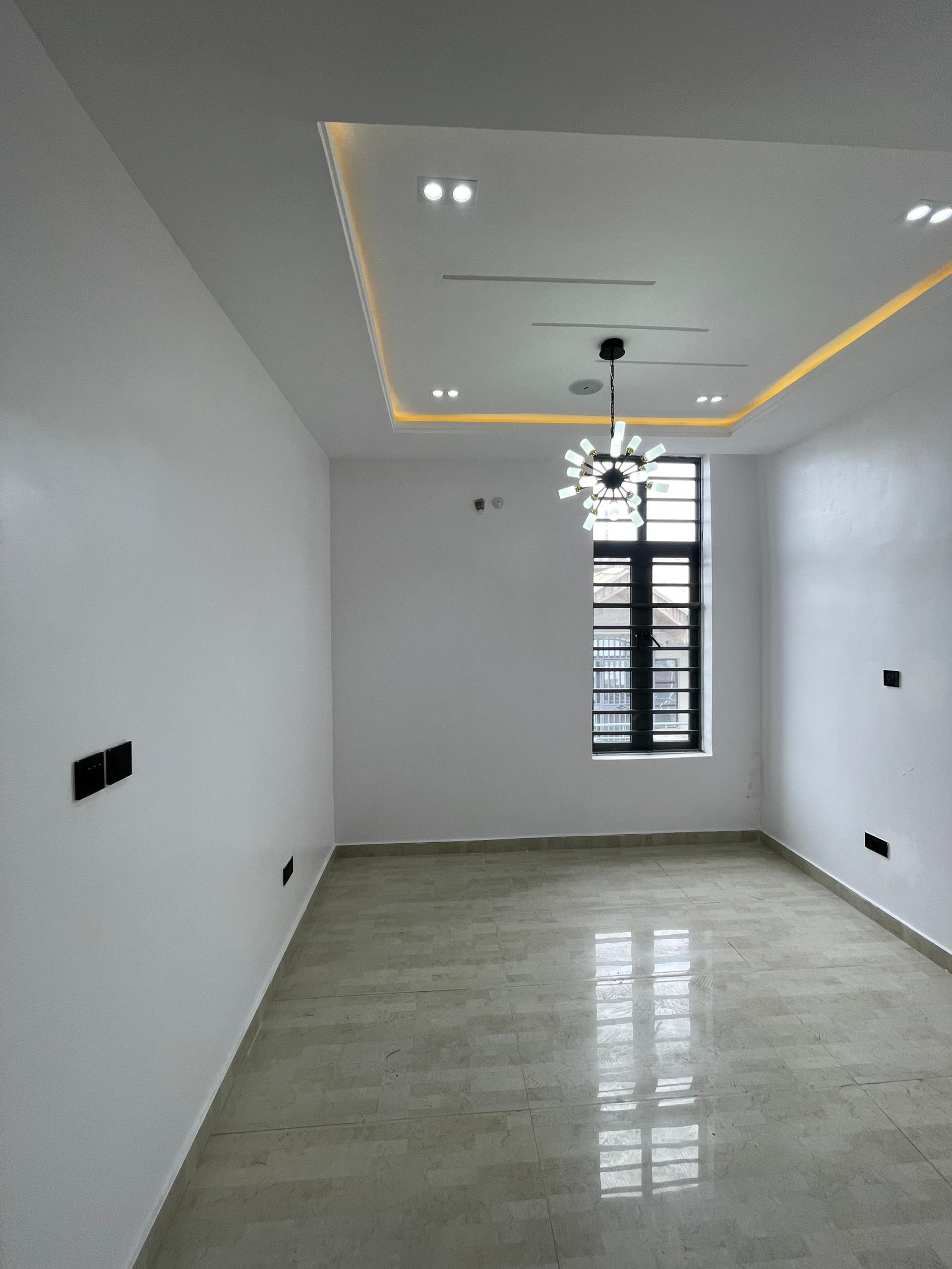 five bedroom fully detached duplex (LEKKI-5BDD09)