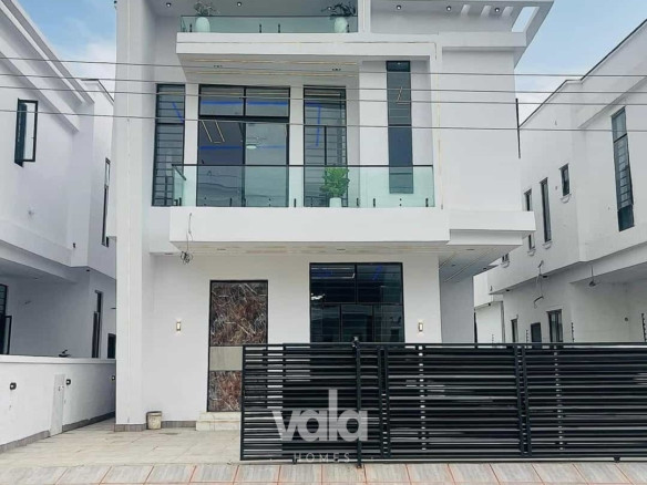 Four bedroom detached duplex (214ajah4bdd)