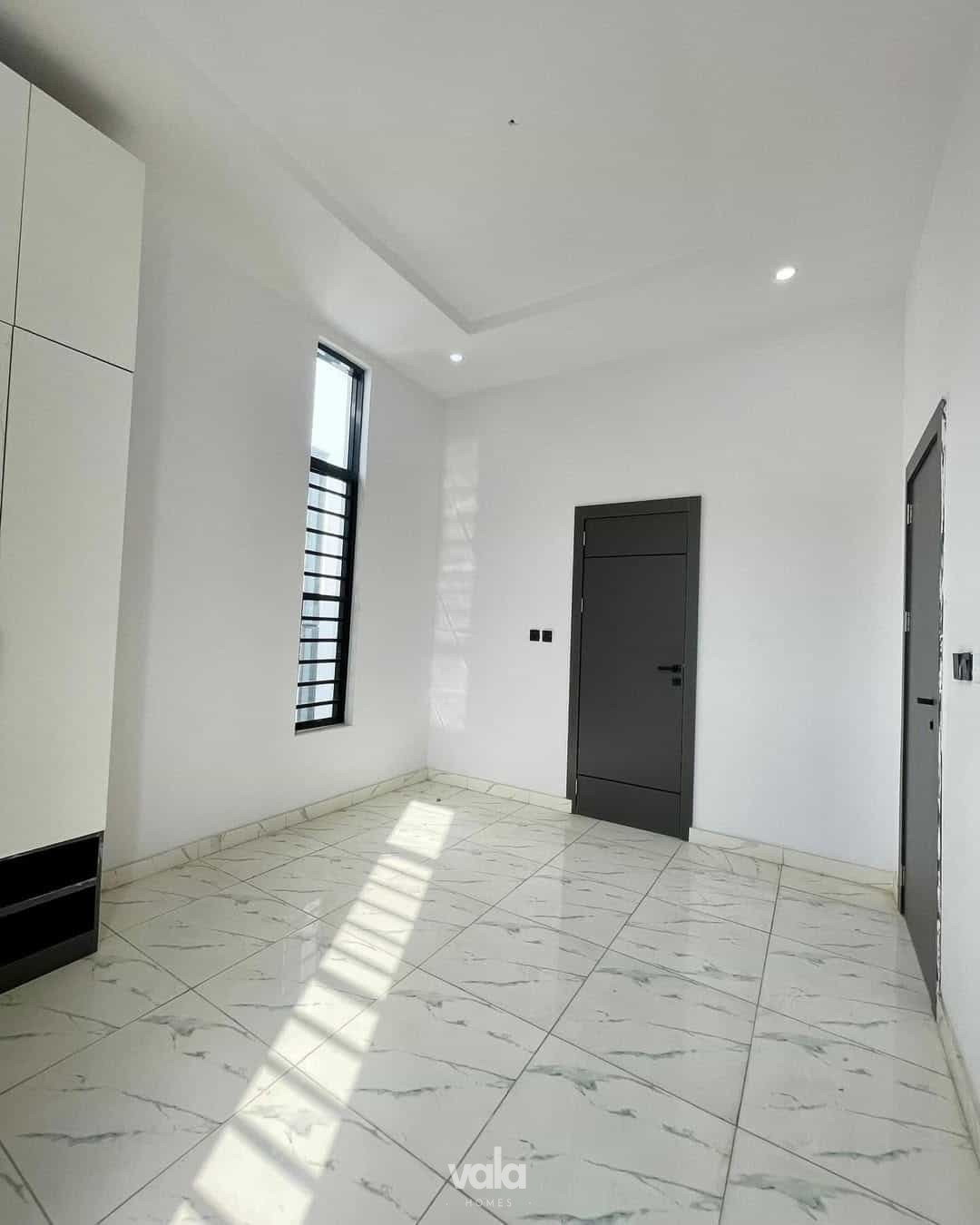 Four bedroom semi-detached duplex (210IKOTA) Four bedroom semi-detached duplex (210IKOTA)