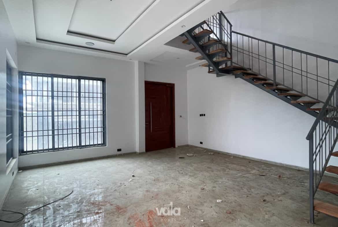 four bedroom semi detached duplex (IKATE4BSD09)