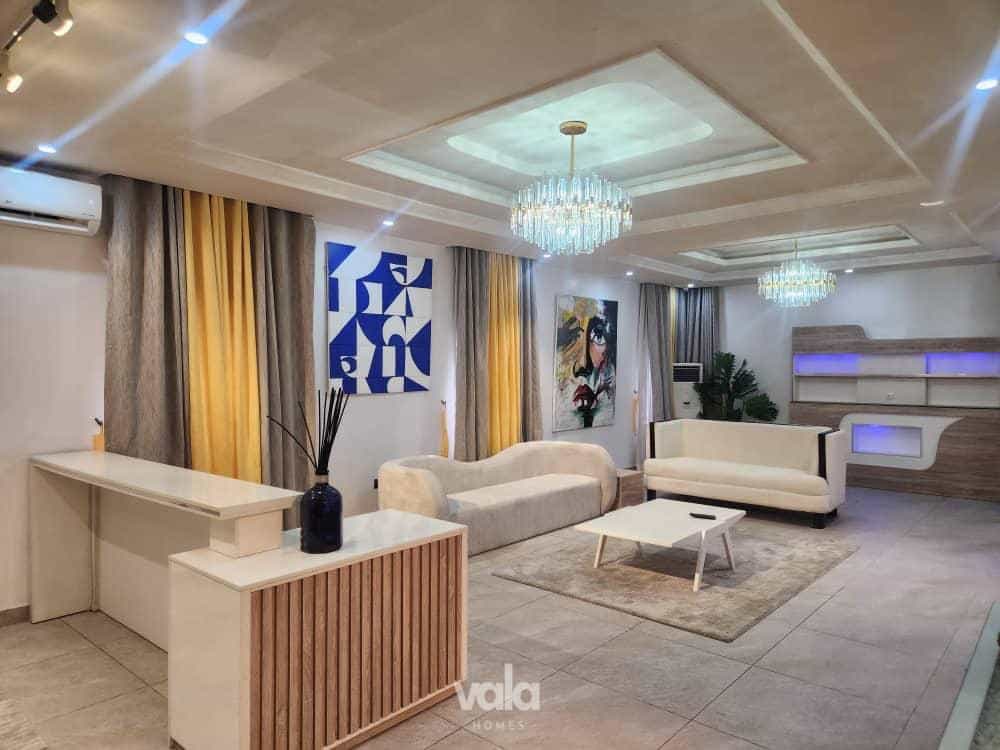 Fully furnished 4 bedroom detached duplex