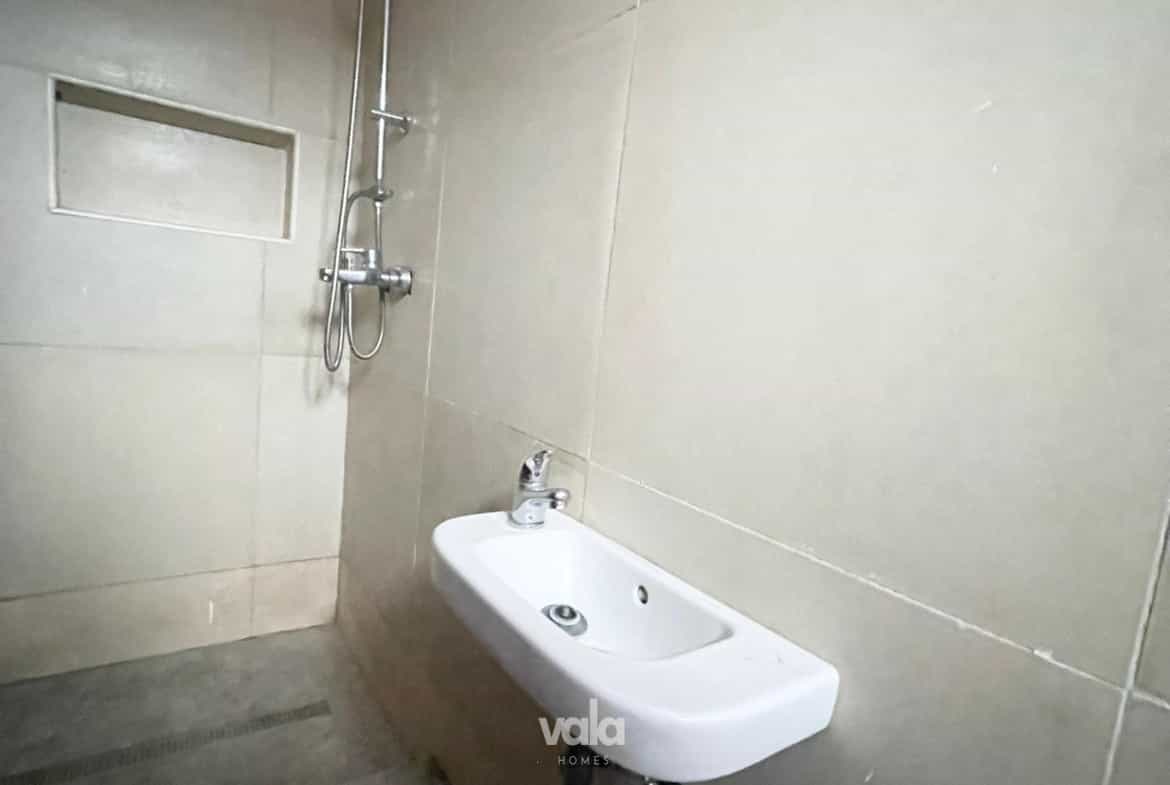 Fully serviced three bedroom apartment (ORCHID3B03)