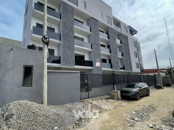 Fully serviced two bedroom apartment (lekki1-2b27)