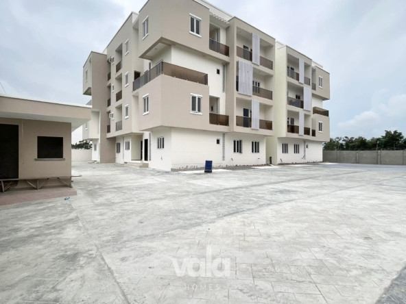 Fully serviced two bedroom maisonette (ajah2bm)