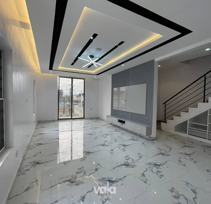 Newly Built Five Bedroom Duplex With Cinema & Swimming Pool (CHEVRN5BDD19)