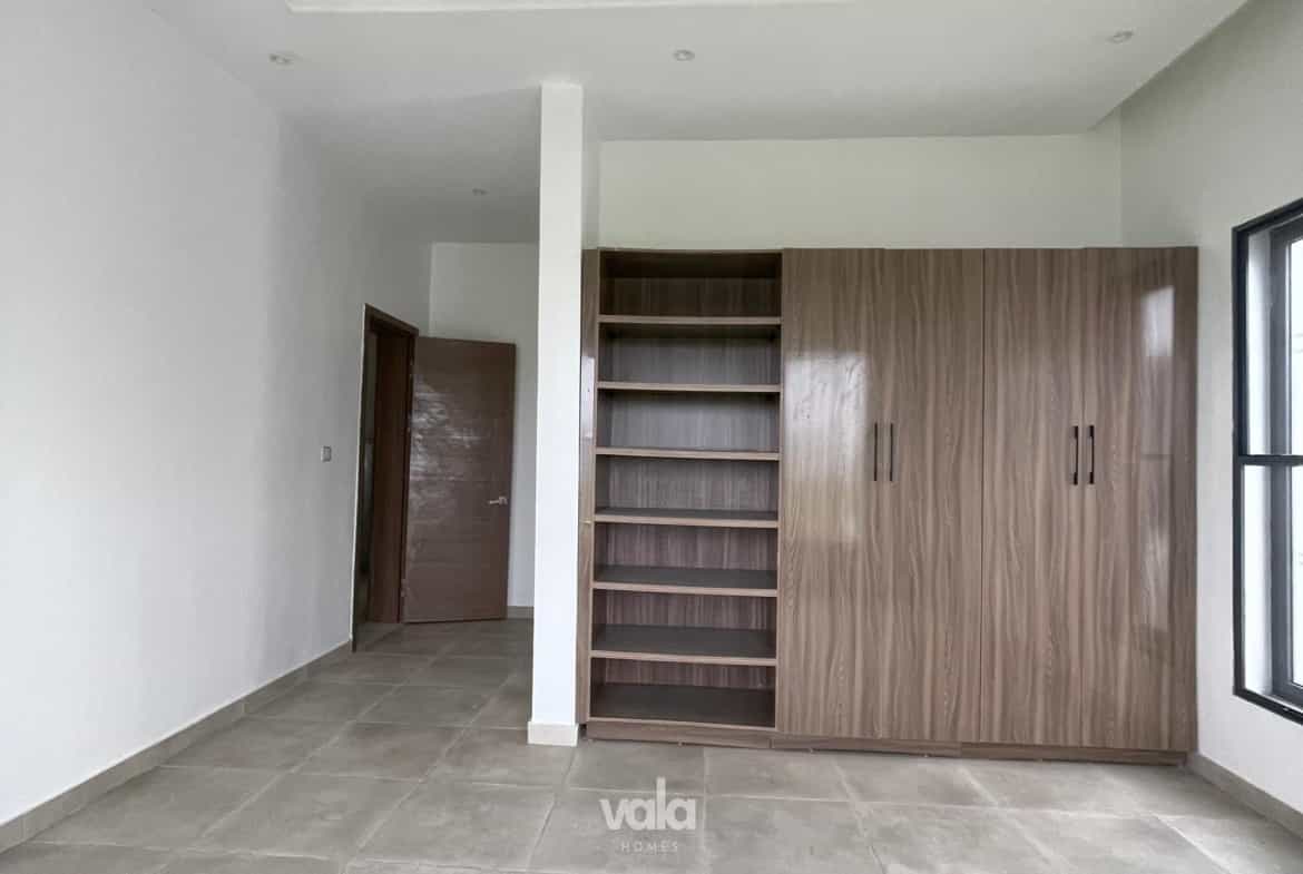 Newly built five bedroom with elevator & cinema in a secure estate