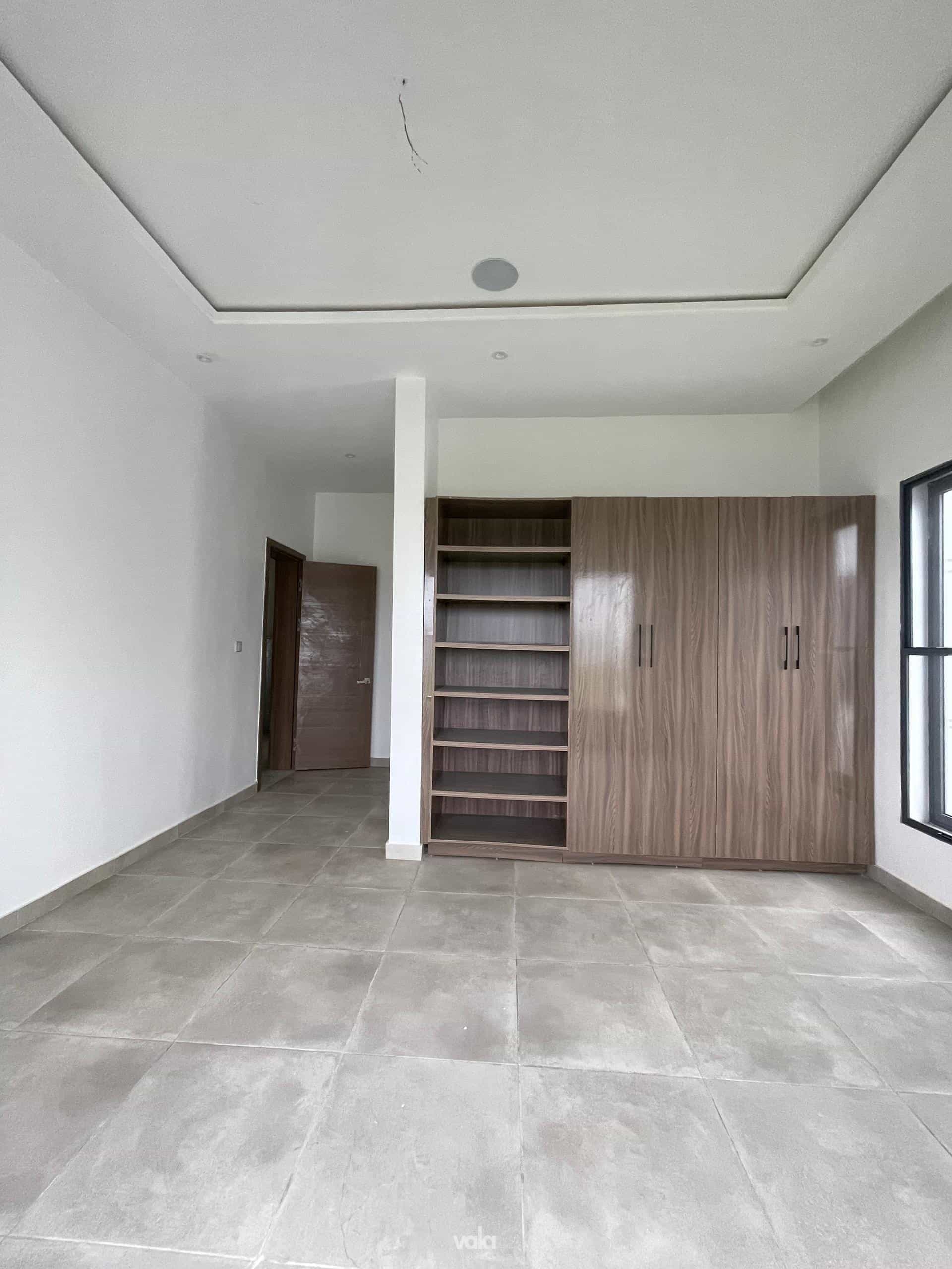 Newly built five bedroom with elevator & cinema in a secure estate