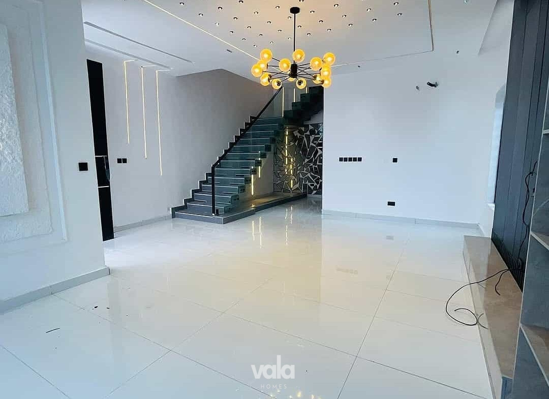Newly built four bedroom detached duplex in a good location (217Ajah4bdd)