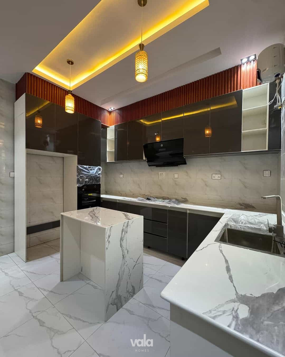 Newly built four bedroom semi-detached duplex (213Ajah4bsd) Newly built four bedroom semi-detached duplex (213Ajah4bsd)
