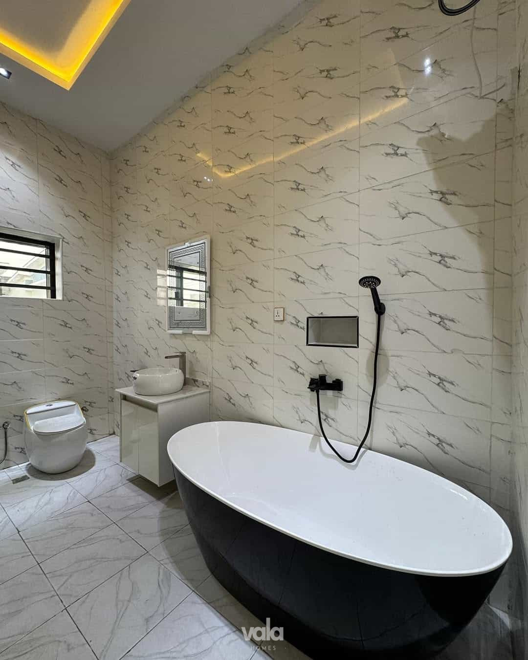 Newly built four bedroom semi-detached duplex (213Ajah4bsd) Newly built four bedroom semi-detached duplex (213Ajah4bsd)