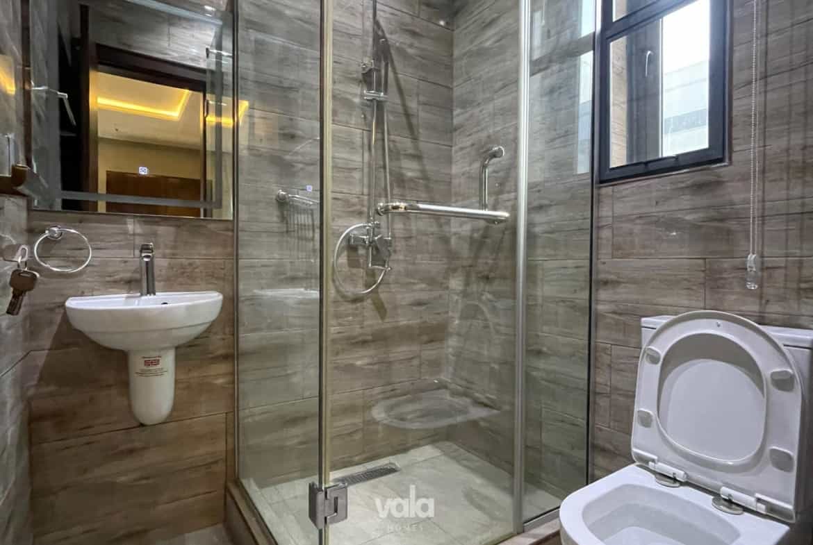 Stylish 2 bedroom apartment on pent floor (Lekki2bd200)