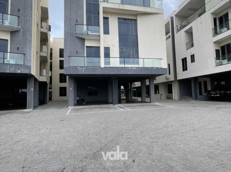 Stylish 2 bedroom apartment on pent floor (lekki2bd200)