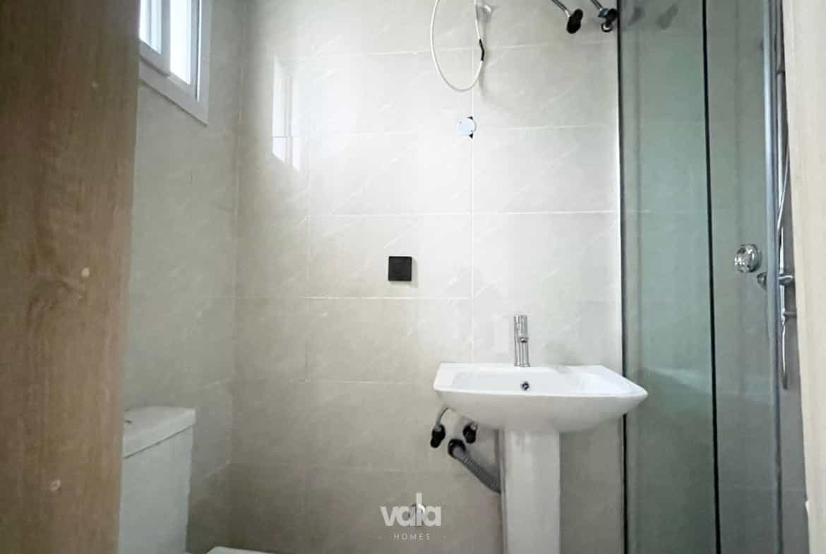 three bedroom apartment (AJAH3B)
