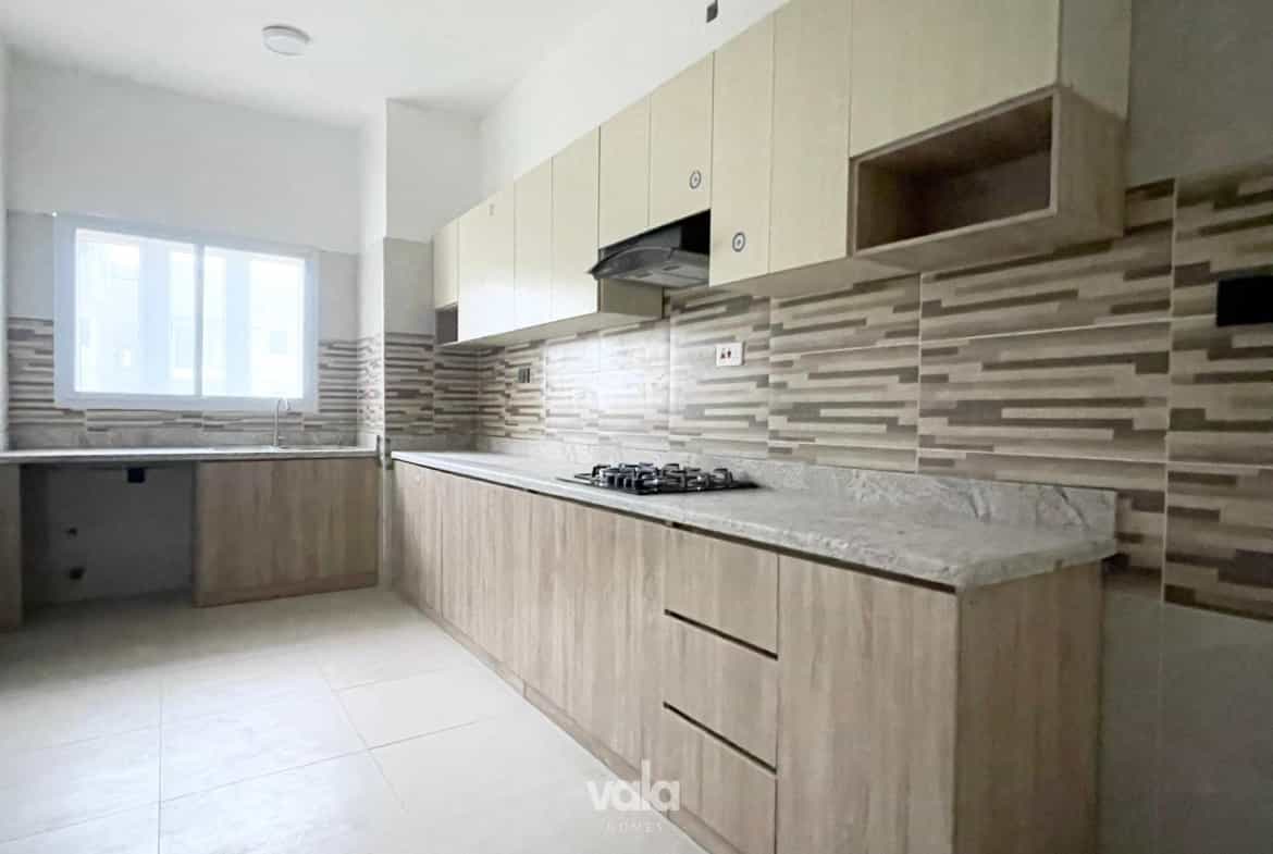 three bedroom apartment (AJAH3B)