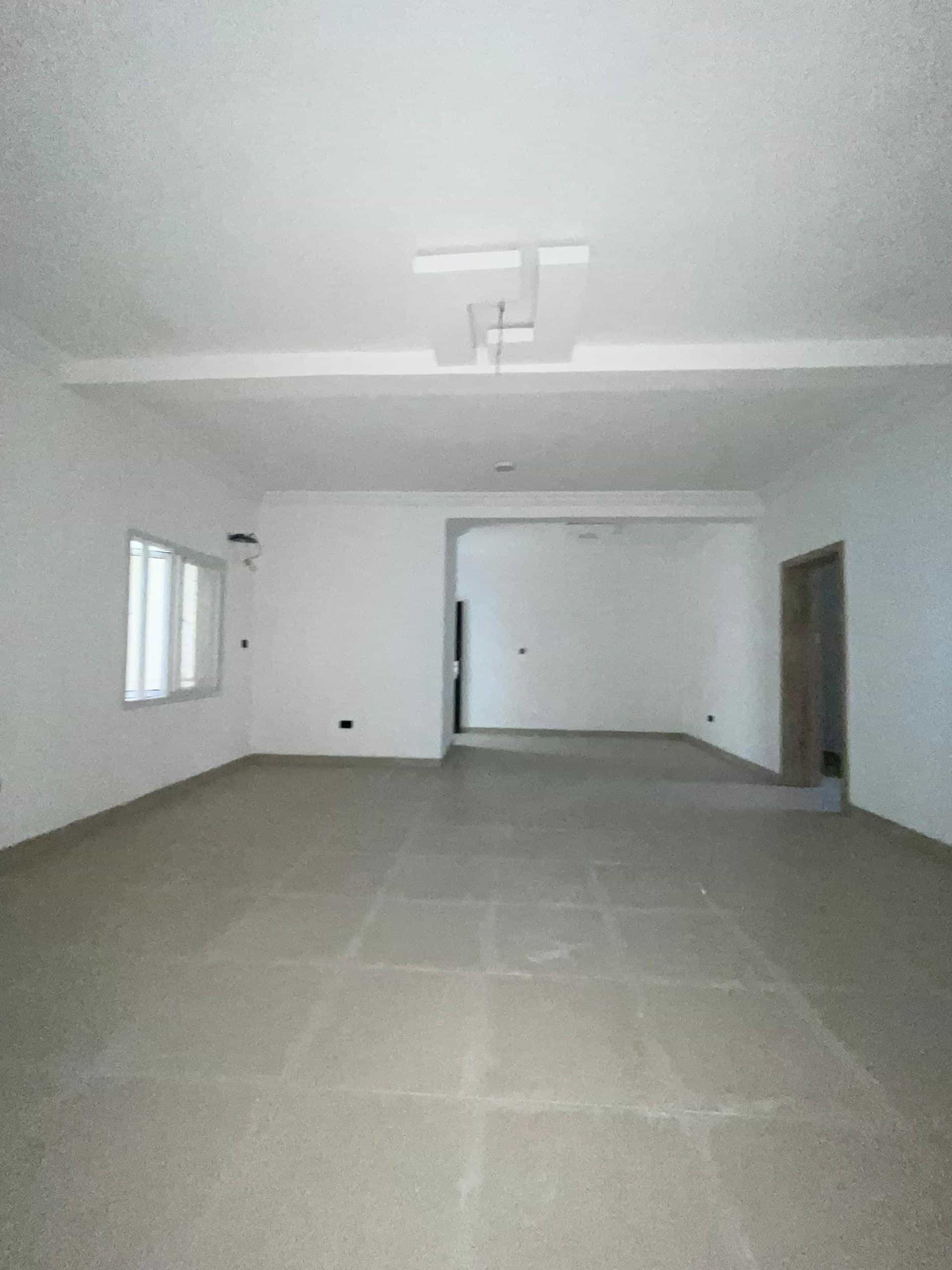 three bedroom apartment (AJAH3B)