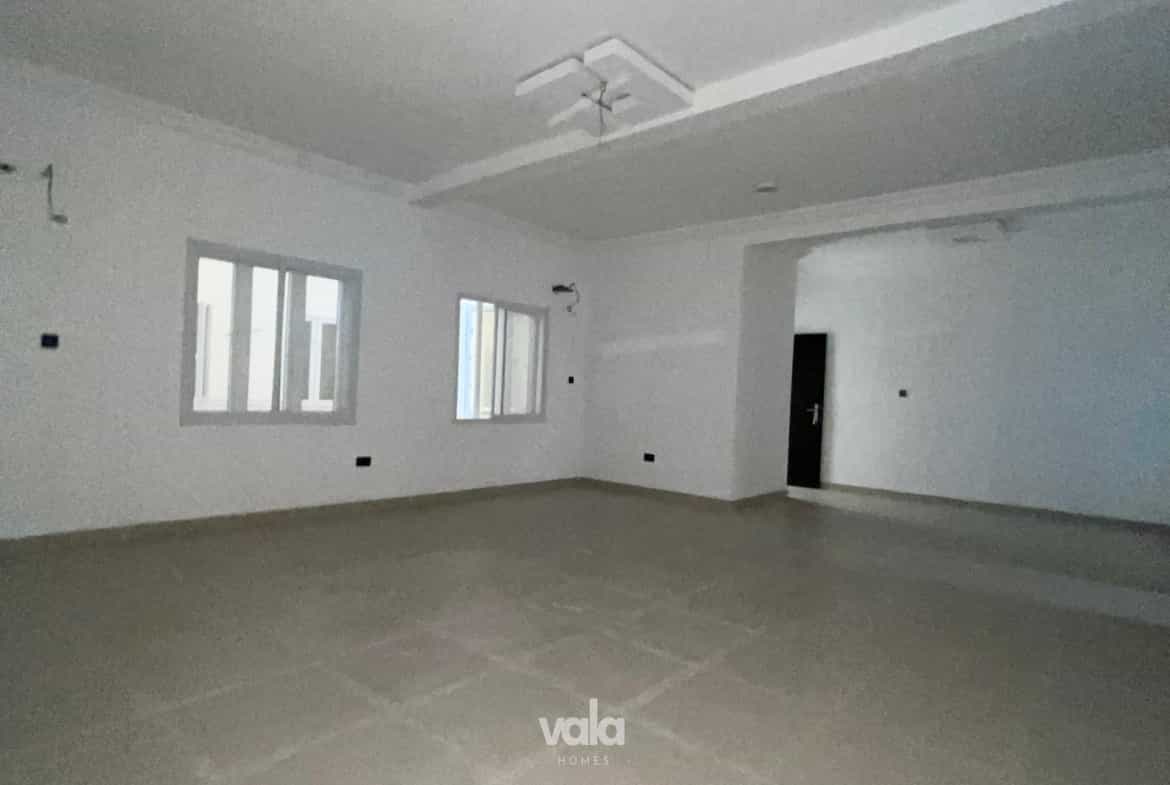 three bedroom apartment (AJAH3B)