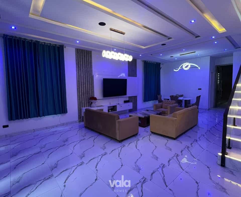 Waterview five bedroom detached duplex (megamd5bdd206)