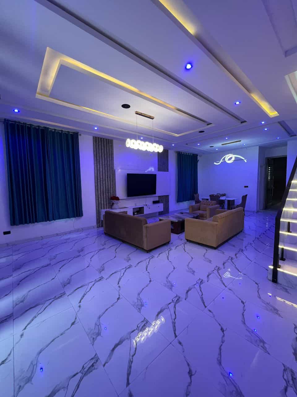 Waterview five bedroom detached duplex (megamd5bdd206)