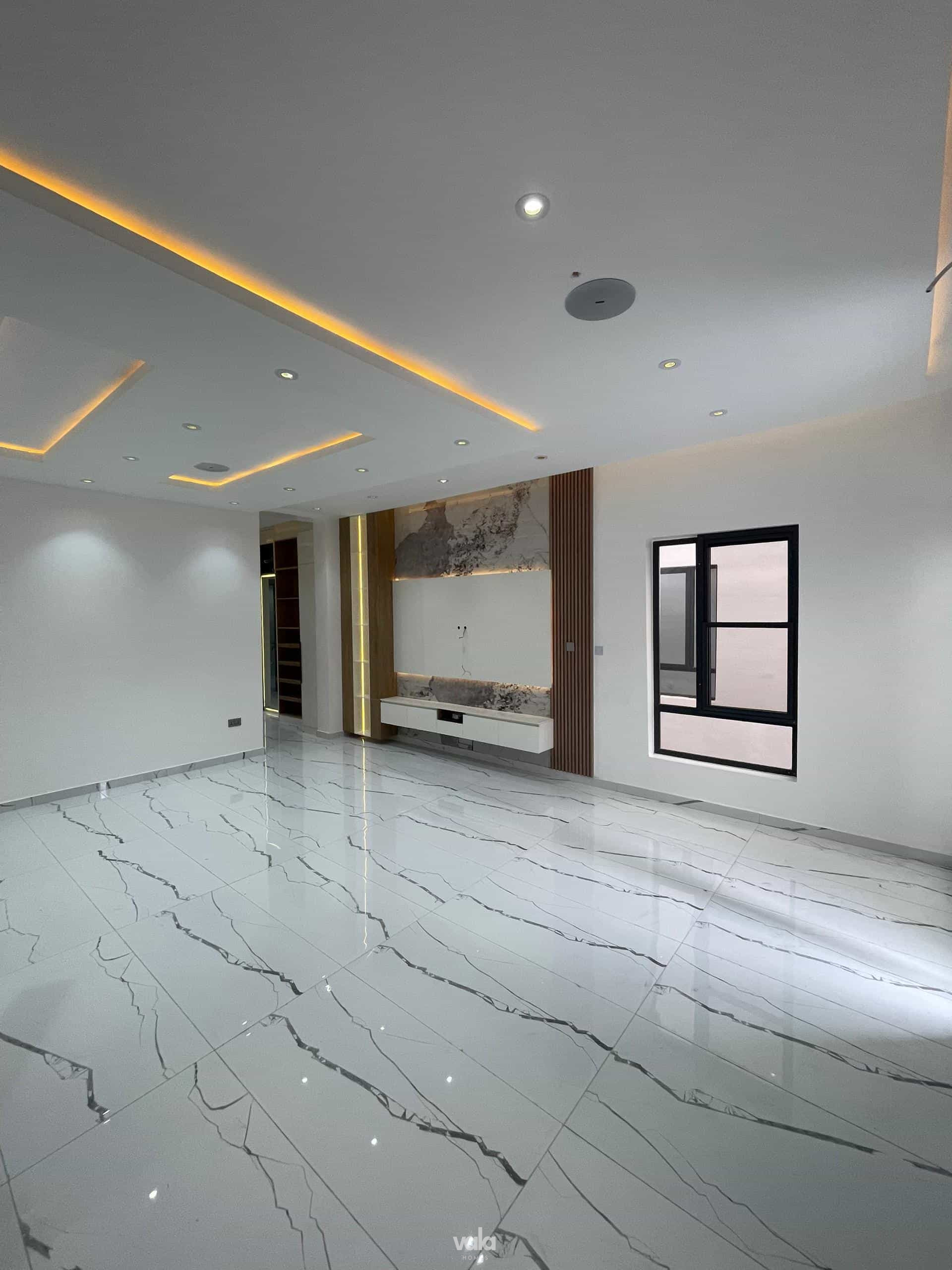 Exquisite five bedroom detached duplex in an excellent location (226Ajah5bdd)
